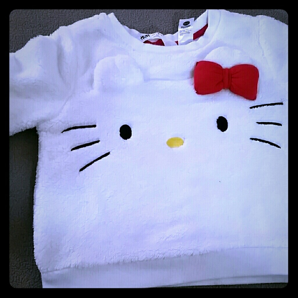 Hello Kitty H&M store sweater